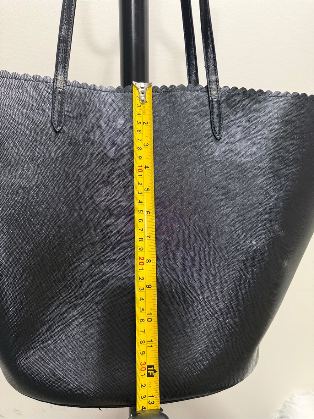 Victoria's Secret Large Black Scalloped Edge Tote - Picture 11 of 12